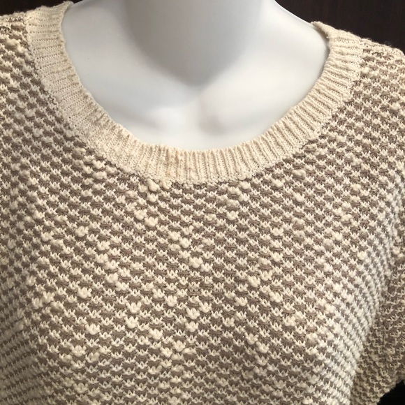 Dress barn cold shoulder beige sweater sz XL NWT - Picture 3 of 7